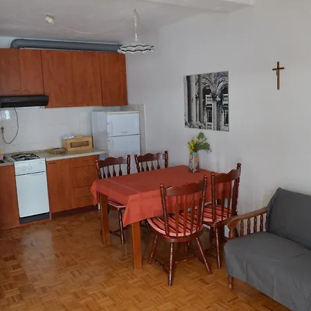 Apartment Vucak *