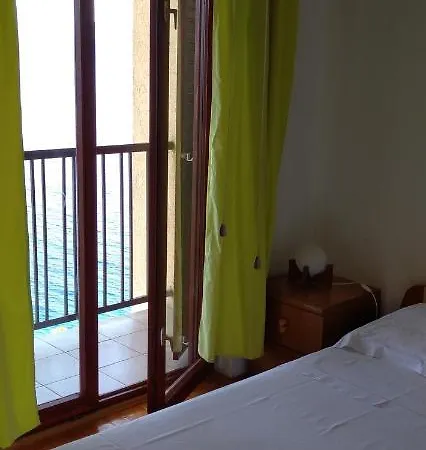 Vucak * Stanici